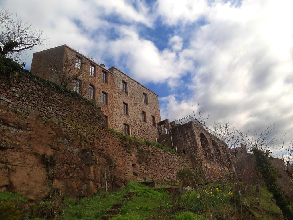 Les Hauts De *